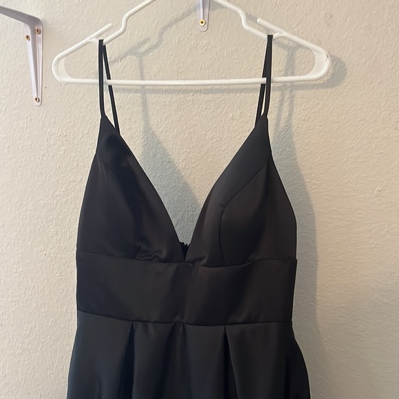 Black prom dress - Picture 2 of 5